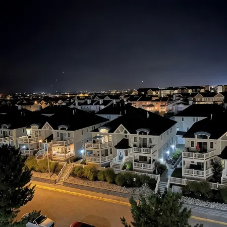 2 Minute Walk To Diamond Beach! Charming 2 BR condowith wonderful ocean views!