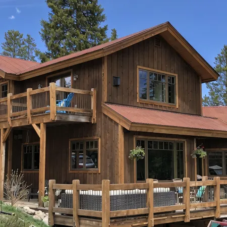Summer Fun Home ! Zipline, Tramp, Firepit, Trails, Big Views, Kid & Pet Friendly