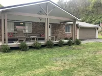 Huckleberry Trail House- - 3-Star