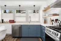 Adorable Modern Guesthouse - West Downtown Boise - 4-Star
