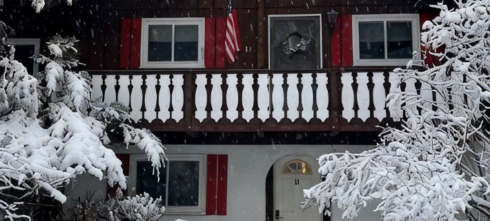 Mountain Chalet -Storyland & Outdoor Fun Awaits! Hiking, Golf, Shopping, Dining! Hotels in Glen