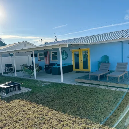 Water Front Home on Canal; Access to the Gulf of Mexico.