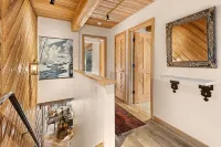 Large, Luxurious Riverfront Townhouse - 4 étoiles