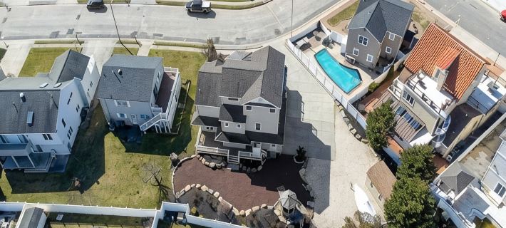 Steps to the Beach in Brigantine - Sea Point - Beautiful Pool Hotels in Brigantine