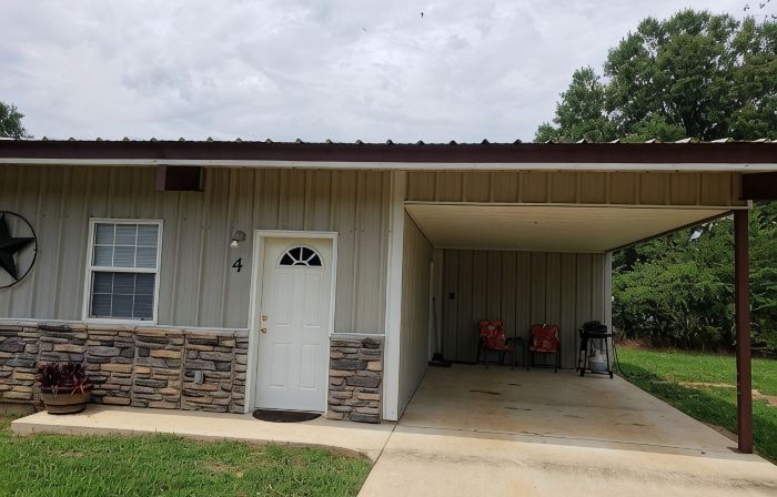 Creekside # 4 - Your Home Away from Home!