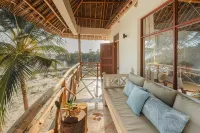 Mwazaro Beach Lodge - bar