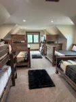 New Luxurious waterfront cabin on Henry's Lake. 26 minutes to West Yellowstone - Hytter