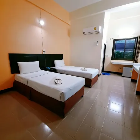 Centerpoint Hotel