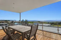 Ohope Beach Resort - Parking