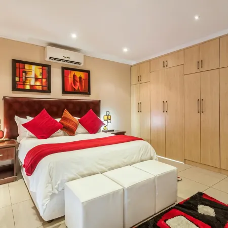 Room-Luxury Executive Double Room for 2