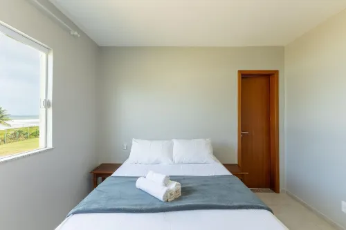 Aptos in Beachfront Condominium in Ilheus, BA - Cals - balcon