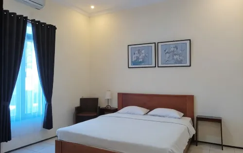 Villa Batu Indah - Pensions