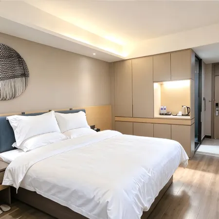 Ru jia Huayi Select Hotel (Fuxin Street, Fuping County, Yangquan City)