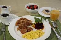 올라리베리 인 B&B - 조식 운영