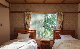 Izumigo Ambient Yatsugatake Cottage - Housity
