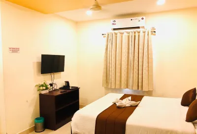 Royal Residency Hotels in Padapai