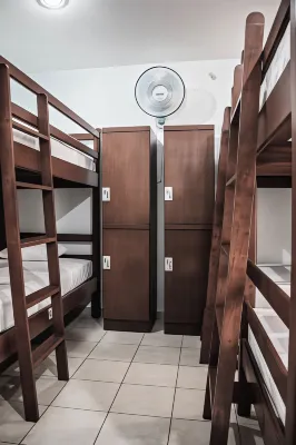 Hostel Viatger Inn