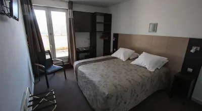 Adonis Arc Hotel Aix Hotels in Meyreuil