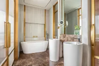 voco Monaco Dubai, Adults Only, World Islands