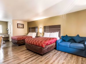 Econo Lodge Inn & Suites Murfreesboro