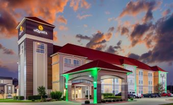 La Quinta Inn & Suites by Wyndham Garland Harbor Point