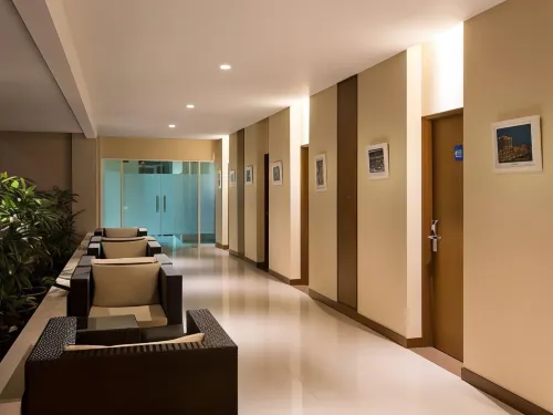 Lunara Home Living by Daphna Management (formerly Aveon Express Yogyakarta) Hotels in Umbulharjo