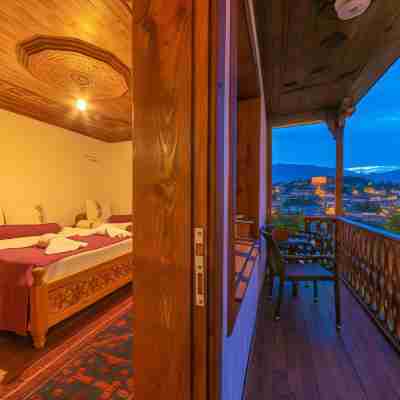 Gunes VIP Konak Otel Rooms