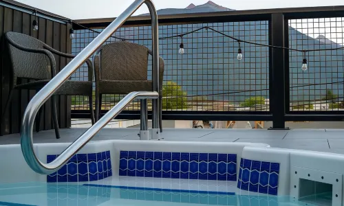 Eleven Revelstoke Lodge