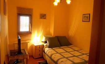 L'Eclipse - Housity