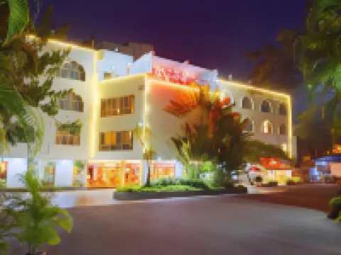 Maya's Kings Kourt Hotels in Mysore