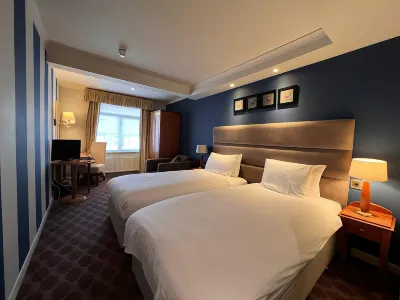 Hotel Manor - Datchet, Windsor Hotels in Old Windsor