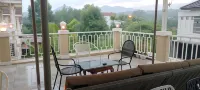 Vila Princess Sentul 4br Private pool, Tenis meja, billiard anak & mini soccer Hotel di Babakan Madang