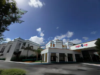 Oasis Bay Suites, Tampa, Busch Gardens, USF Hotels in Temple Terrace