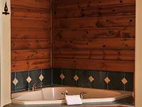 Boarders Inn & Suites by Cobblestone Hotels – Waukon Hotels in Allamakee County