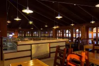 Mervin Hotel - parking