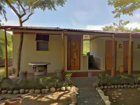 El Gecko Hotel & Tours - Parkplatz