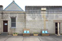 The Old Mount Gambier Gaol Hotel a Ob Flat
