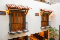 Puerta San Pedro Hotels near Rodo Padilla