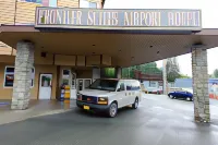 Frontier Suites Hotel in Juneau - Parkplatz