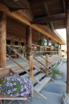 Sugar Loaf Lodge & Cabins Hotels in Anaconda