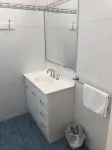 Bateau Bay Hotel