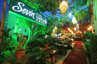 Sevin Hotel Pension Hotel in zona Institute of Nautical Archaeology (INA)