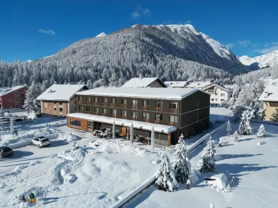Bever Lodge Hotel dekat Neuapostolische Kirche Schweiz