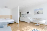 Apartamenty Villa Baltica Rewal - Jacuzzi na Dachu, wi-fi, Parking w Cenie - Balkoner