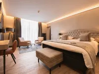 Hotel Acacia Hotels near Stadhuis