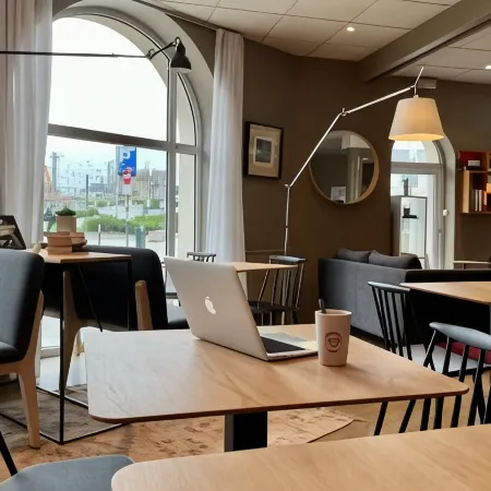 Hôtel et Apparts Marin