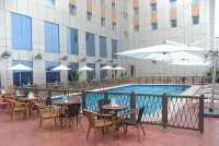 Ibis Yanbu Saudi Arabia - Pools