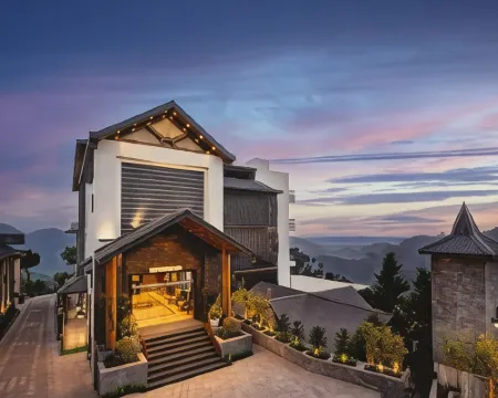 WelcomHeritage Parv Vilas Resort & Spa Hotels in Solan