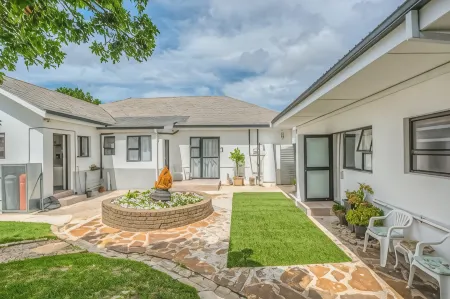 Cashmere Suites Отели в г. Порт-Элизабет