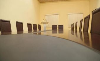 Conference Hotel and Suites Shagamu
